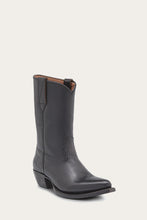 Load image into Gallery viewer, Frye Women SACHA MID PULL ON BLACK/VOLTERRA