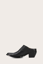 Load image into Gallery viewer, Frye Women SACHA MULE BLACK/SOFT SCRUNCHED