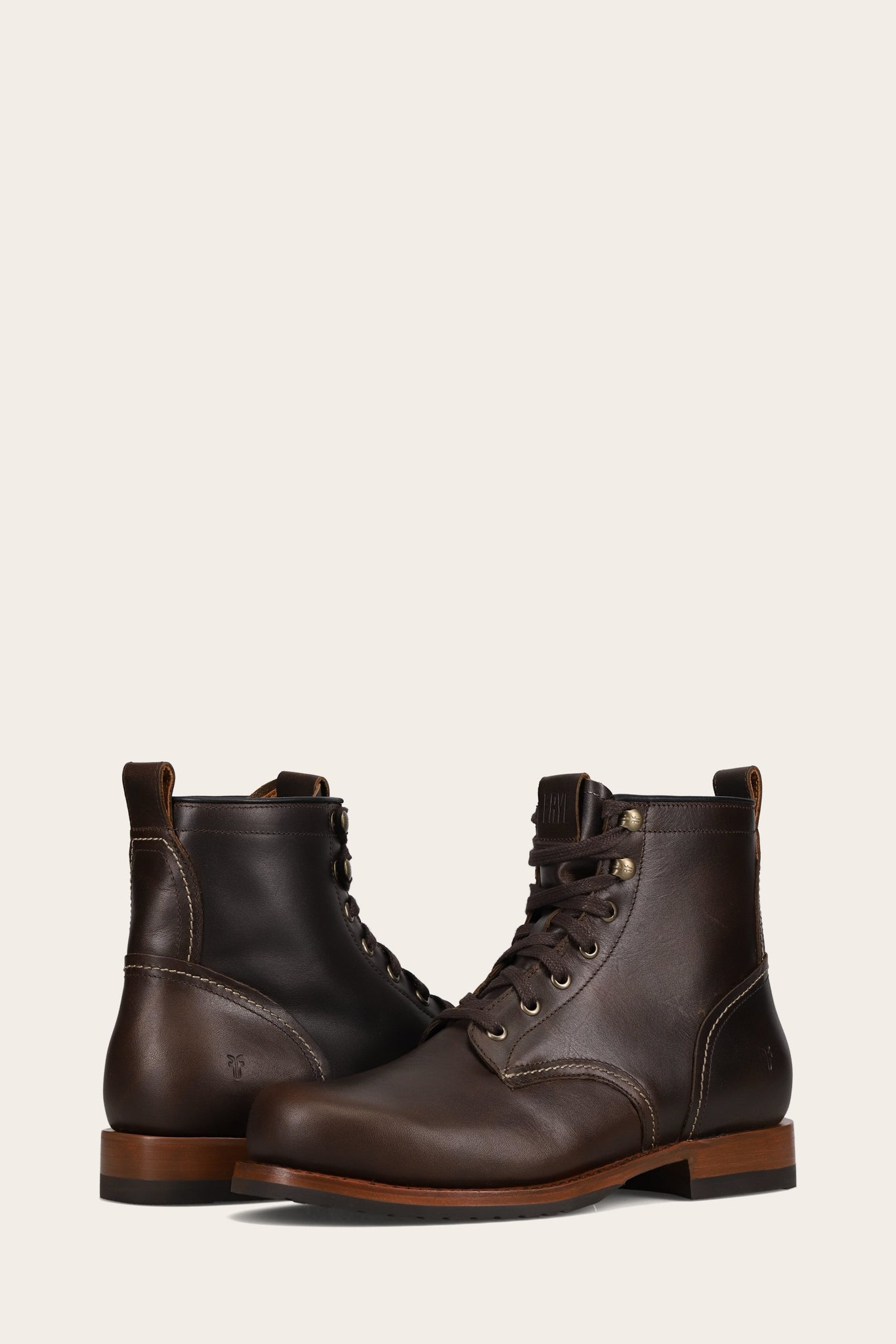 FRYE MEN HUDSON PLAIN TOE WORKBOOT BOURBON