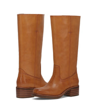 Load image into Gallery viewer, FRYE AND CO WOMEN MIRANDA 14 RETRO TAN