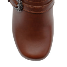 Load image into Gallery viewer, FRYE AND CO WOMEN WYLIE SCALLOPED CLOG AUBURN