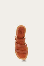 Load image into Gallery viewer, Frye Women FAYE STRAPPY SLIDE COGNAC/OYSTER LEATHER